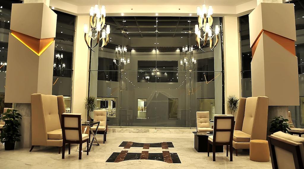 Sharming Inn Hotels - Couples And Families Only 外观 照片
