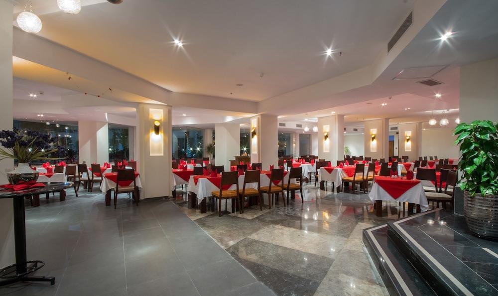 Sharming Inn Hotels - Couples And Families Only 外观 照片